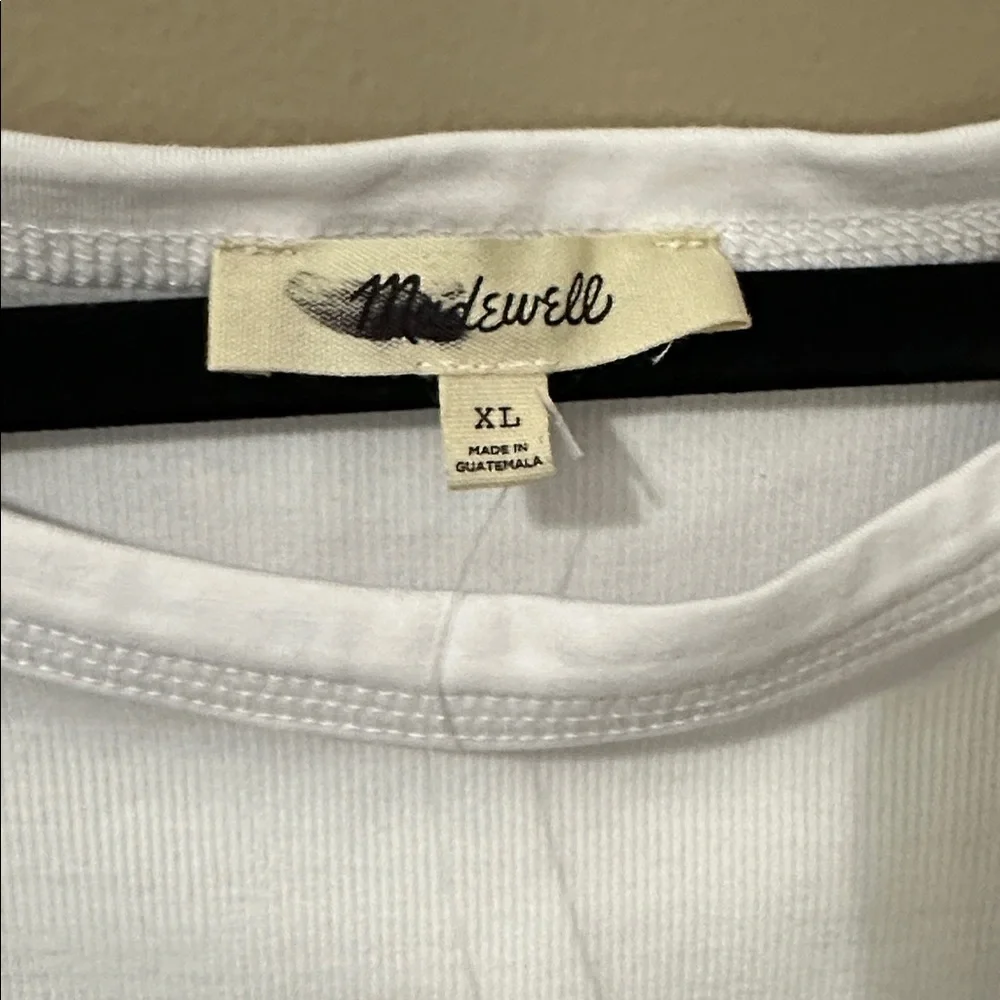 Madewell (Re)generative Cotton Essential High-Neck
Tank in White - Picture 7 of 9